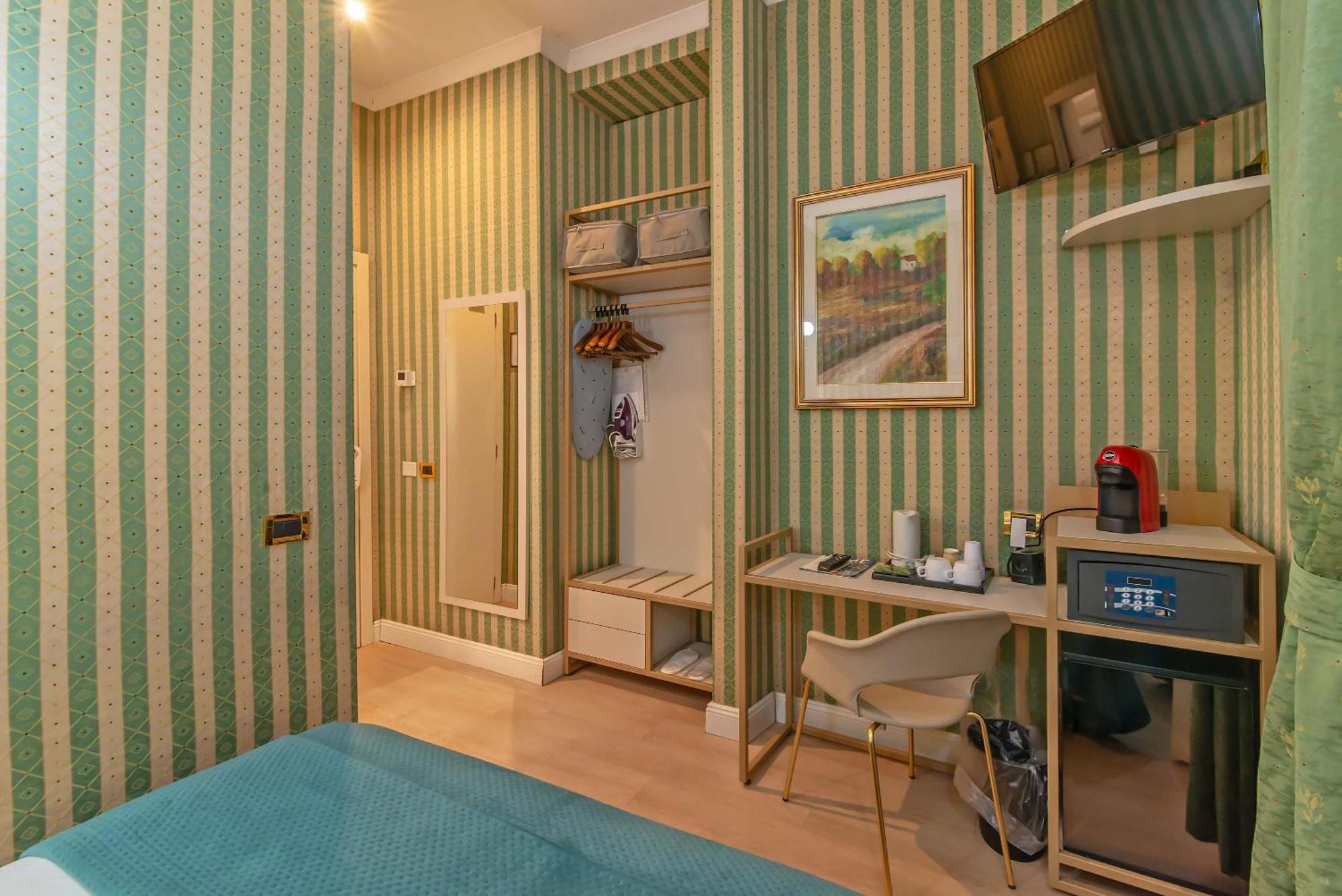 Small Double Room