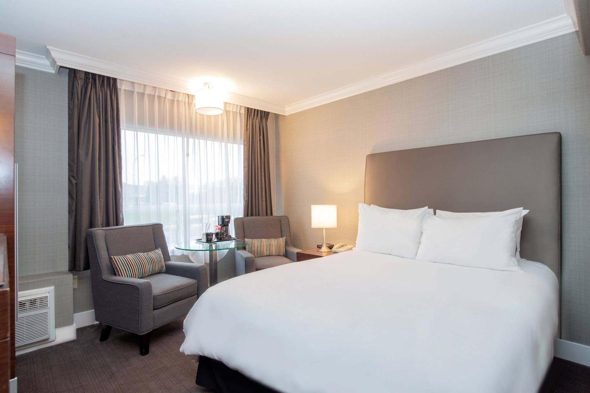 Standard Room 1 Queen Bed,1742651319:JPEG