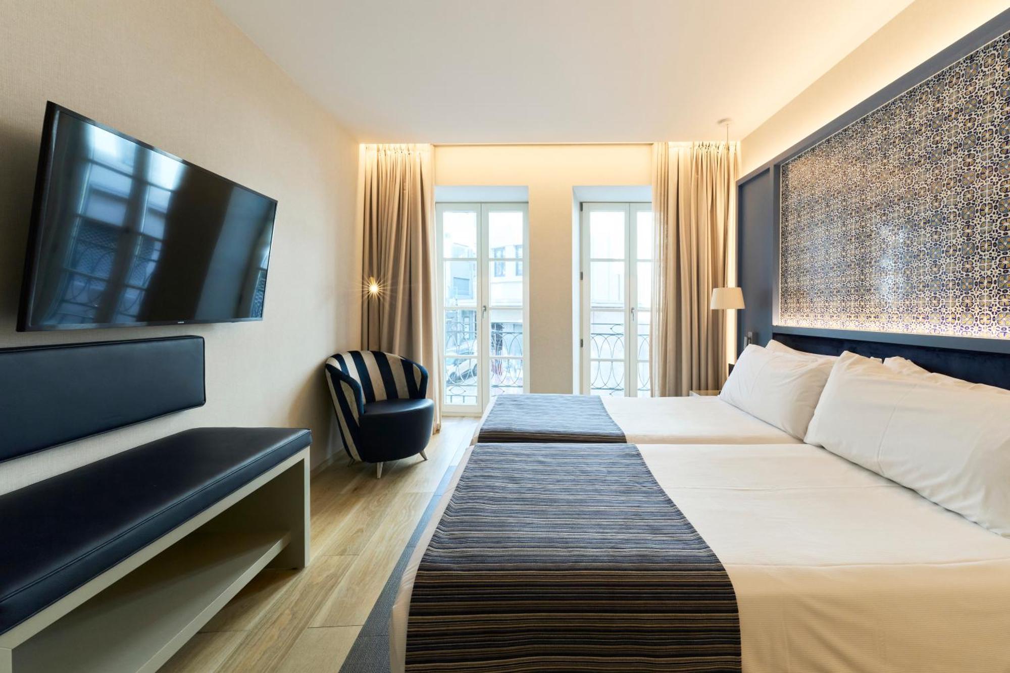Double or Twin Room with Balcony,1743224230:JPEG