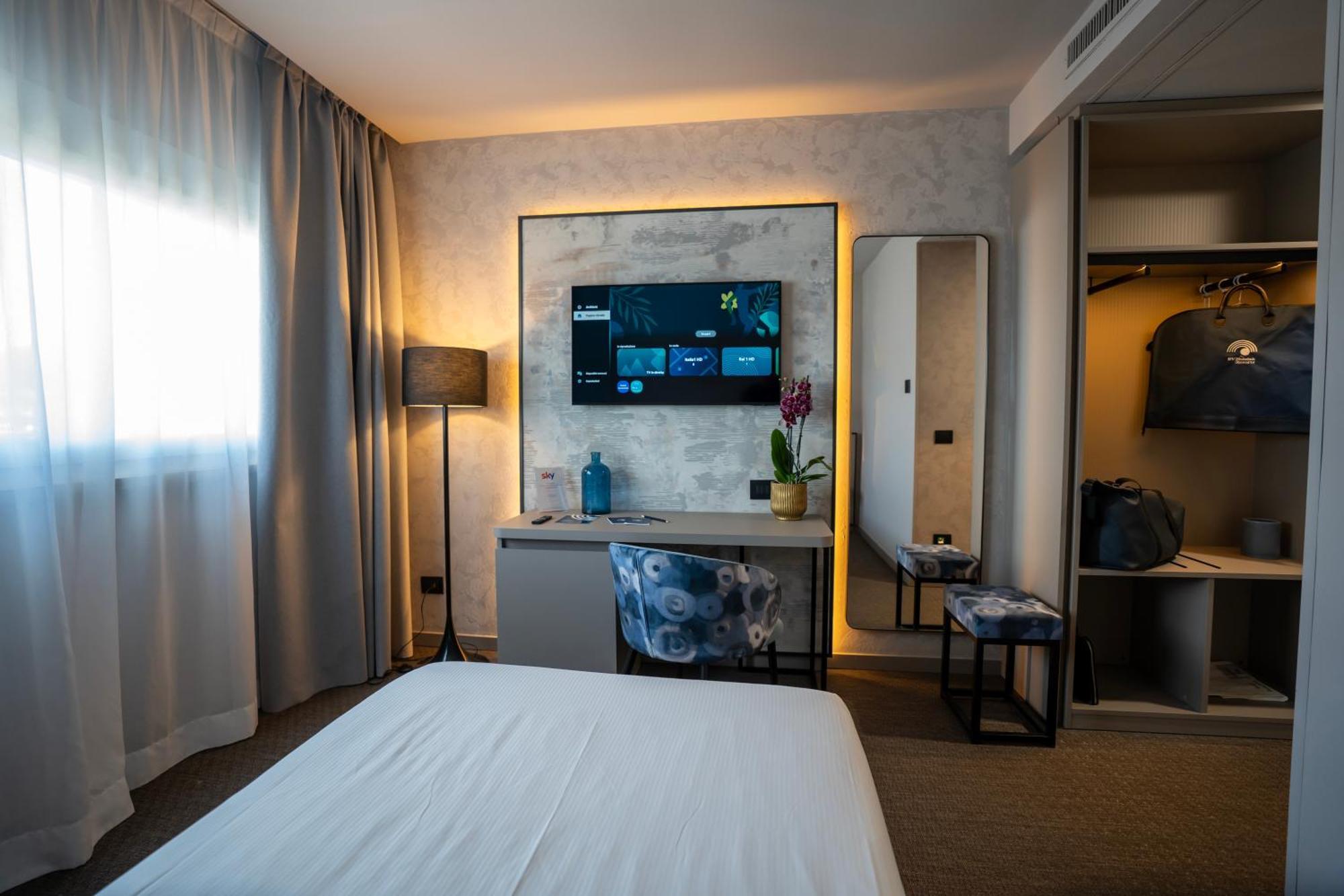 Classic Double or Twin Room
