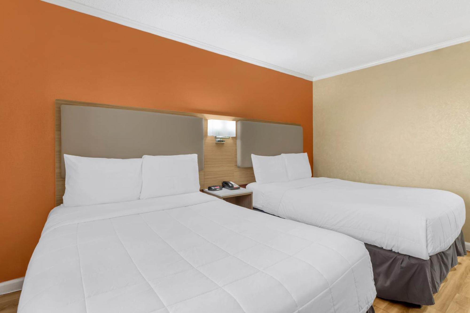 Standard Queen Room Two Queen Beds Non-Smoking