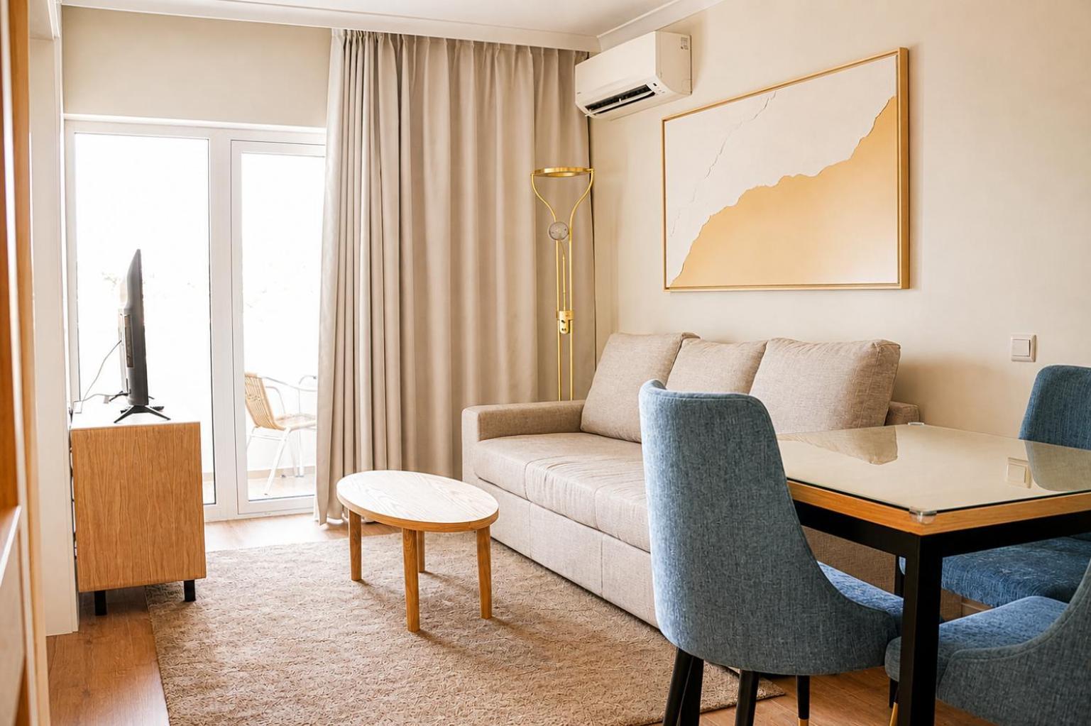 Standard Suite Kitchenette