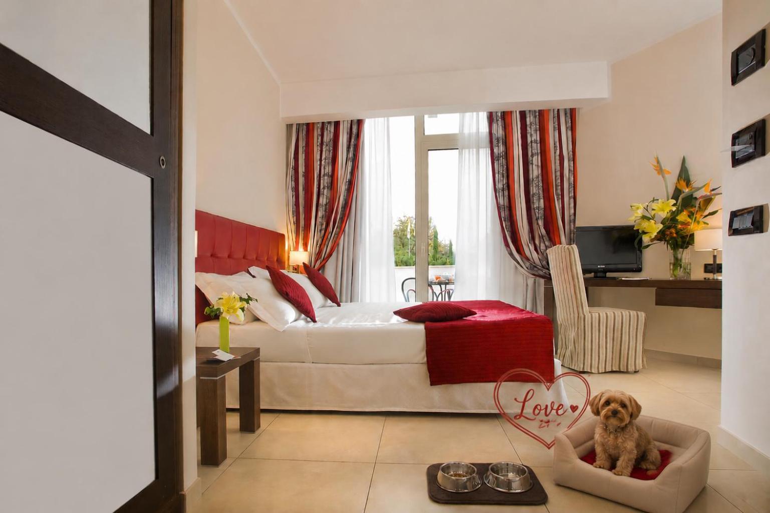 Classic Double or Twin Room Pet Friendly