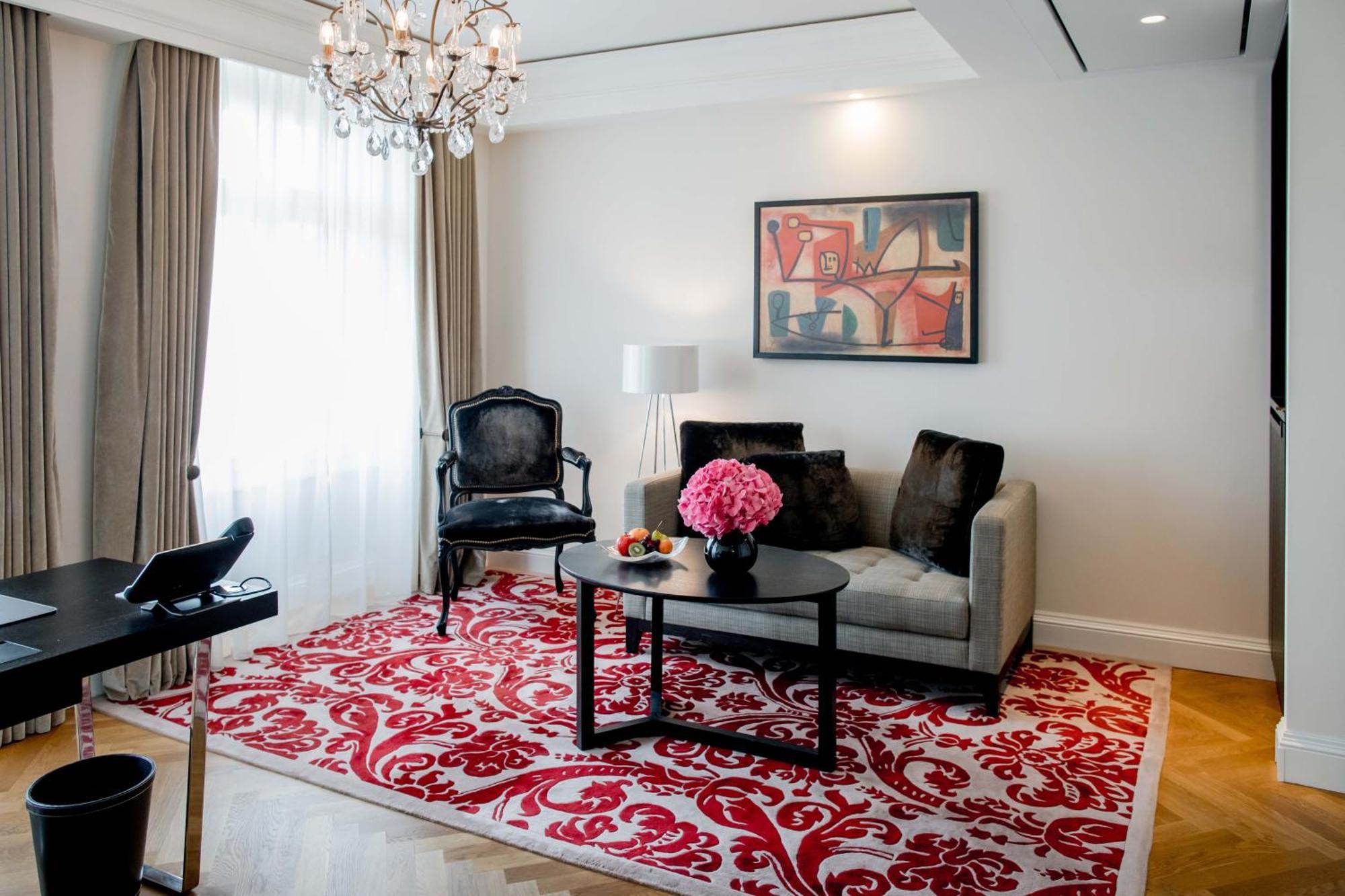 Boutique Junior Suite