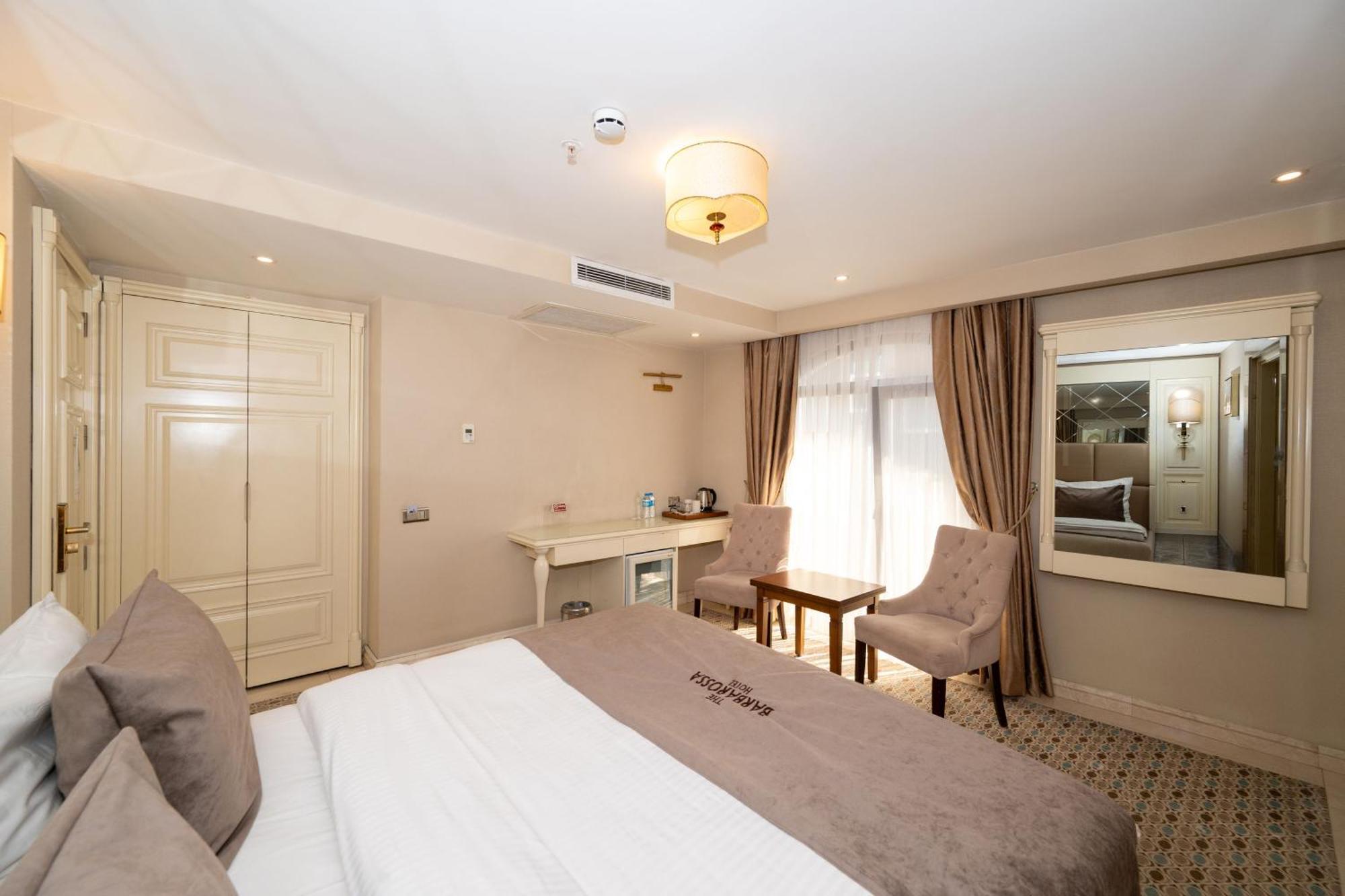 Deluxe Double Room French Balcony