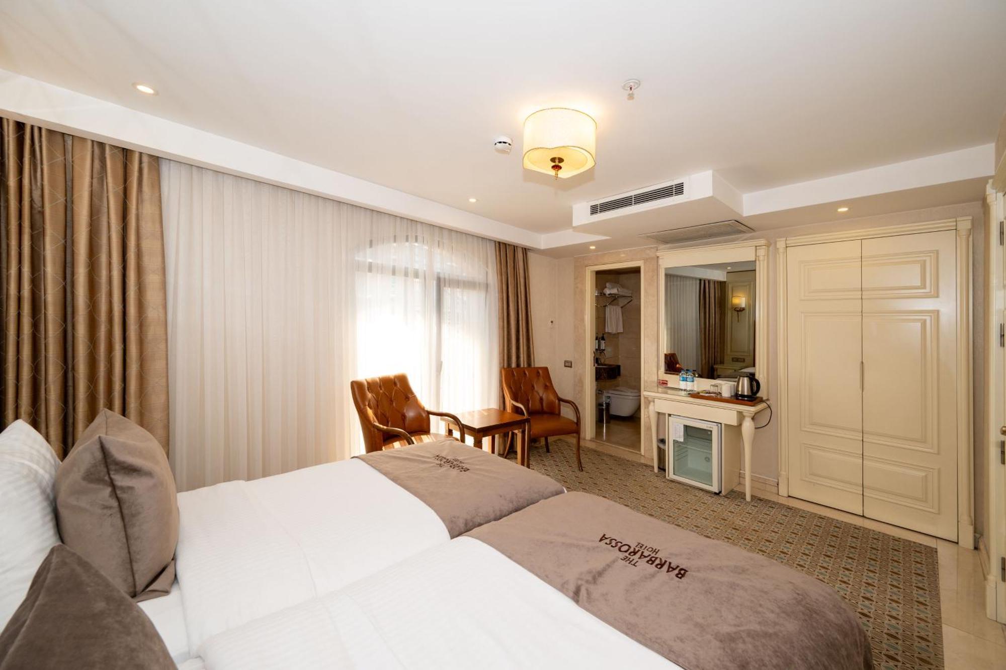 Deluxe Double Room French Balcony