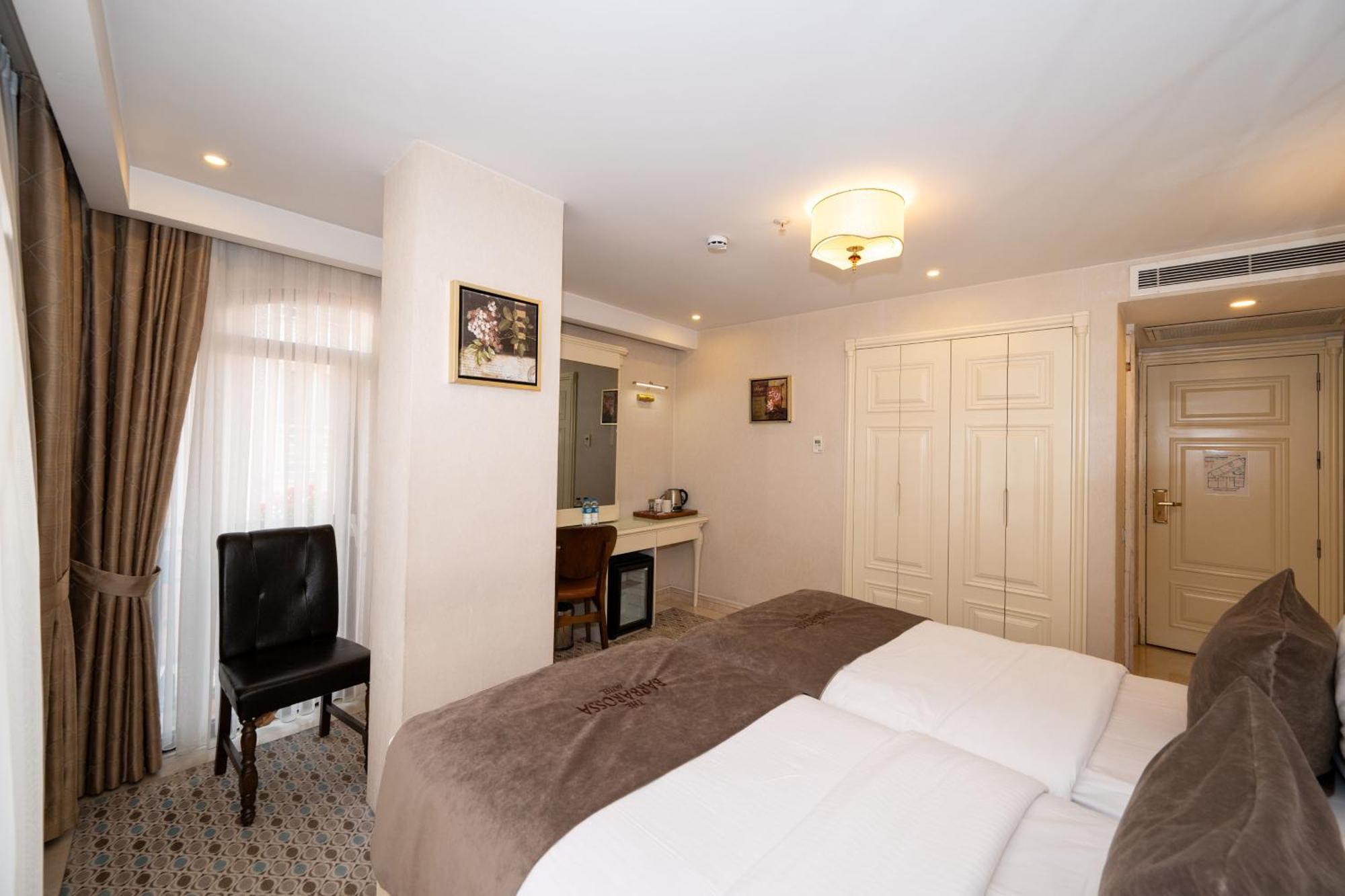 Large Double Room