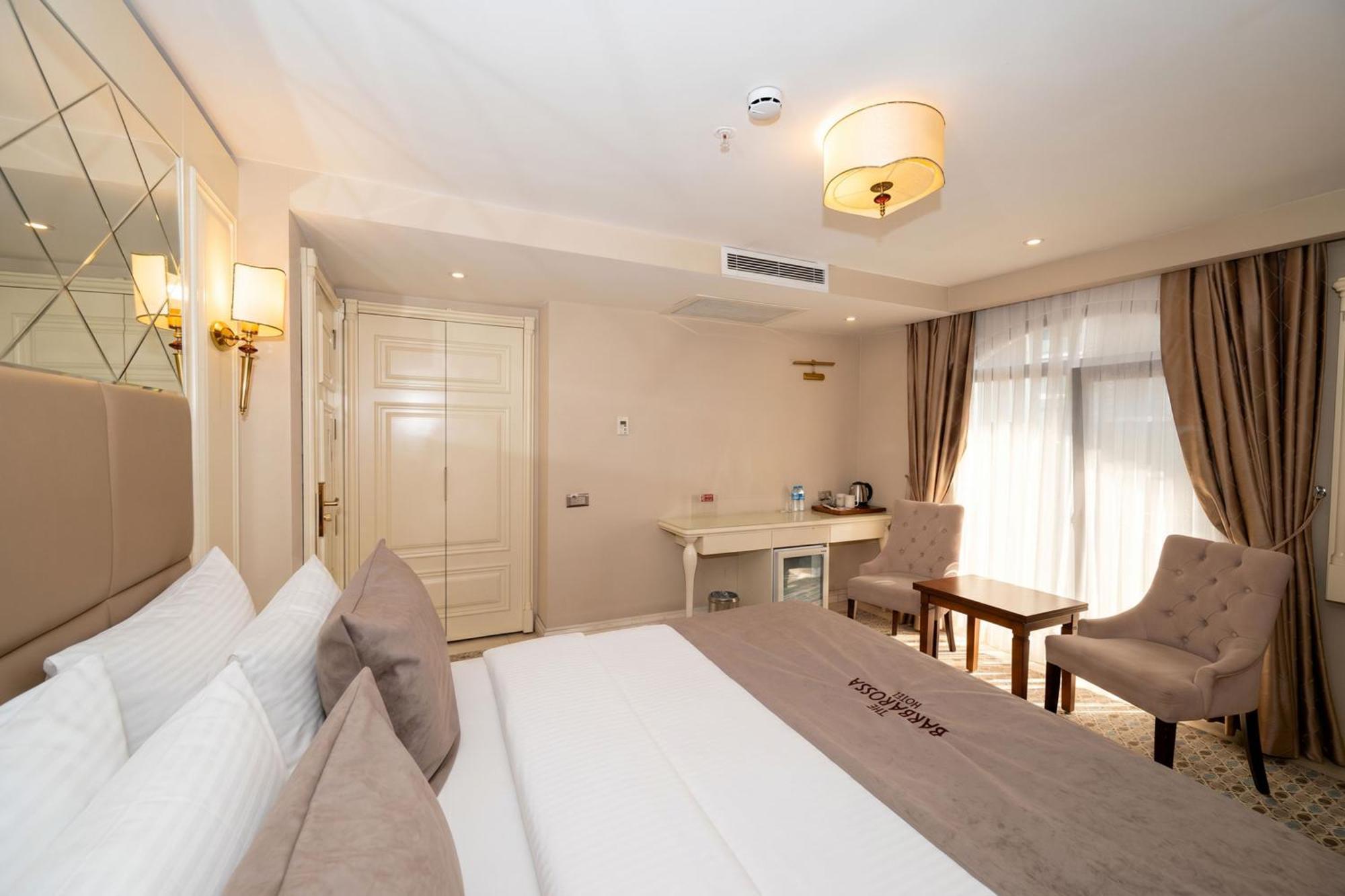 Deluxe Double Room French Balcony