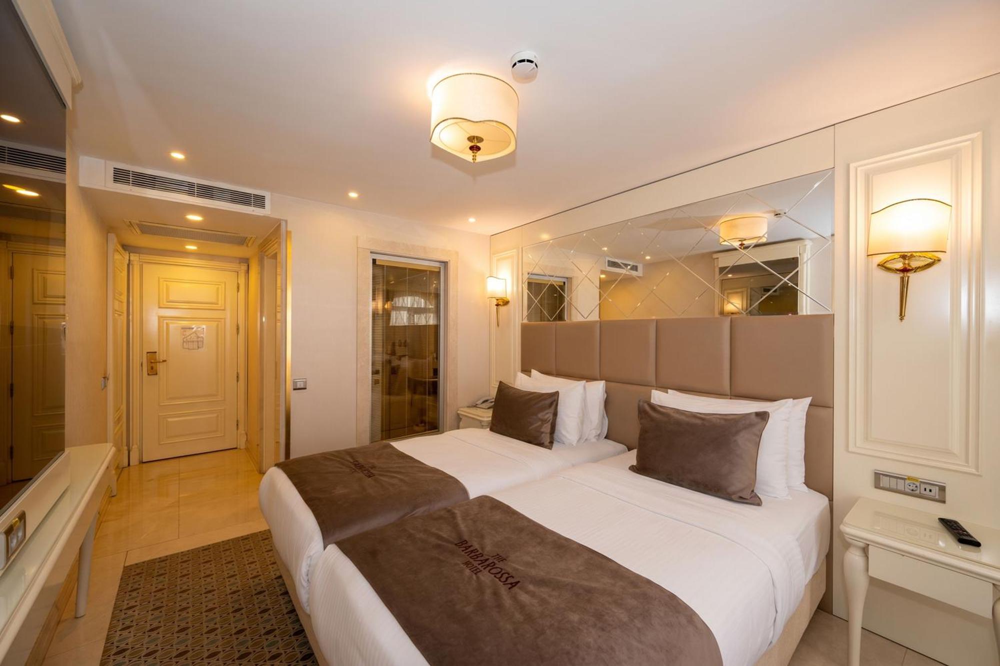Deluxe Double Room French Balcony