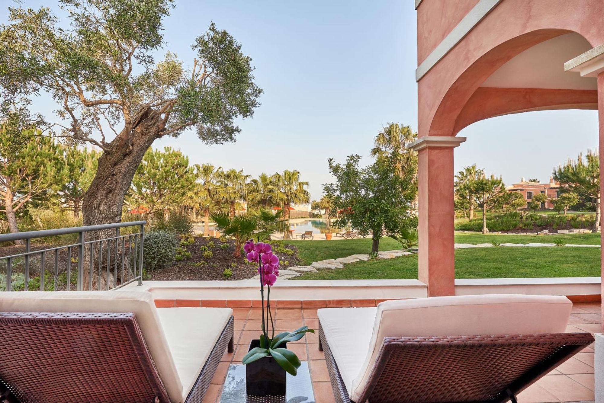 One-Bedroom Apartment Resort View