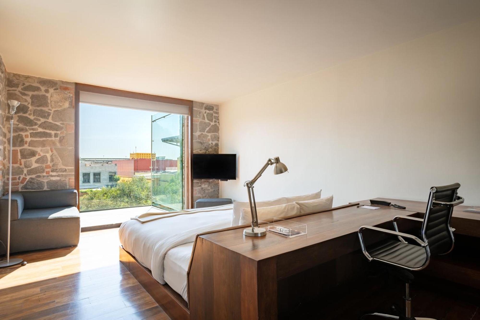 Balcony Room