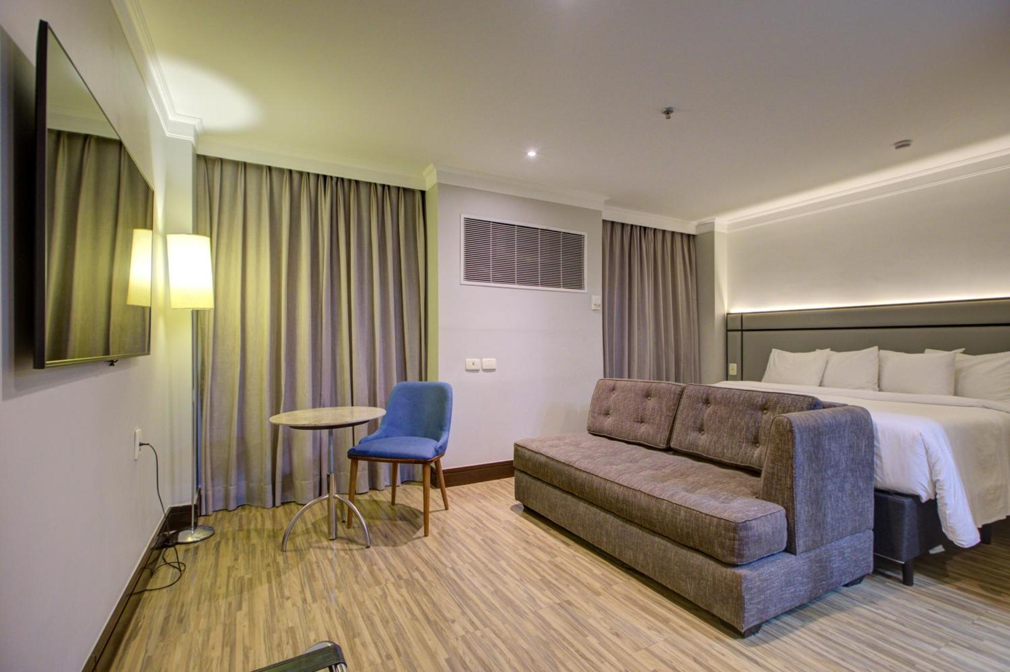 King Room