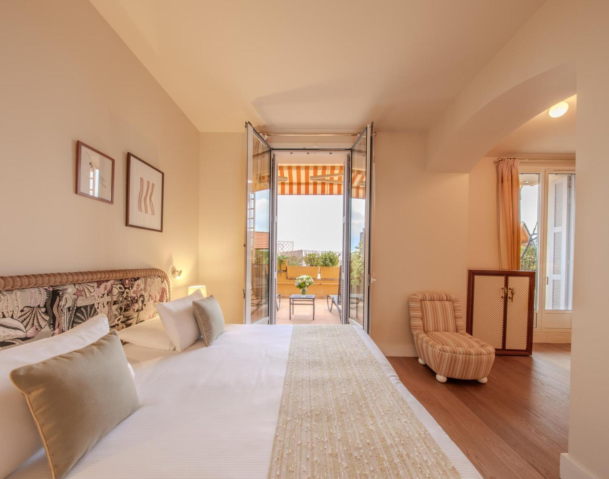 Junior Suite Balcony Full Sea View