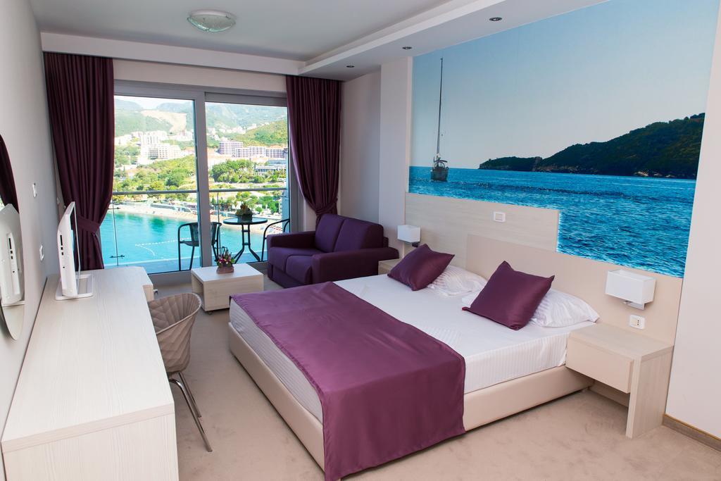 Deluxe Triple Room Sea View