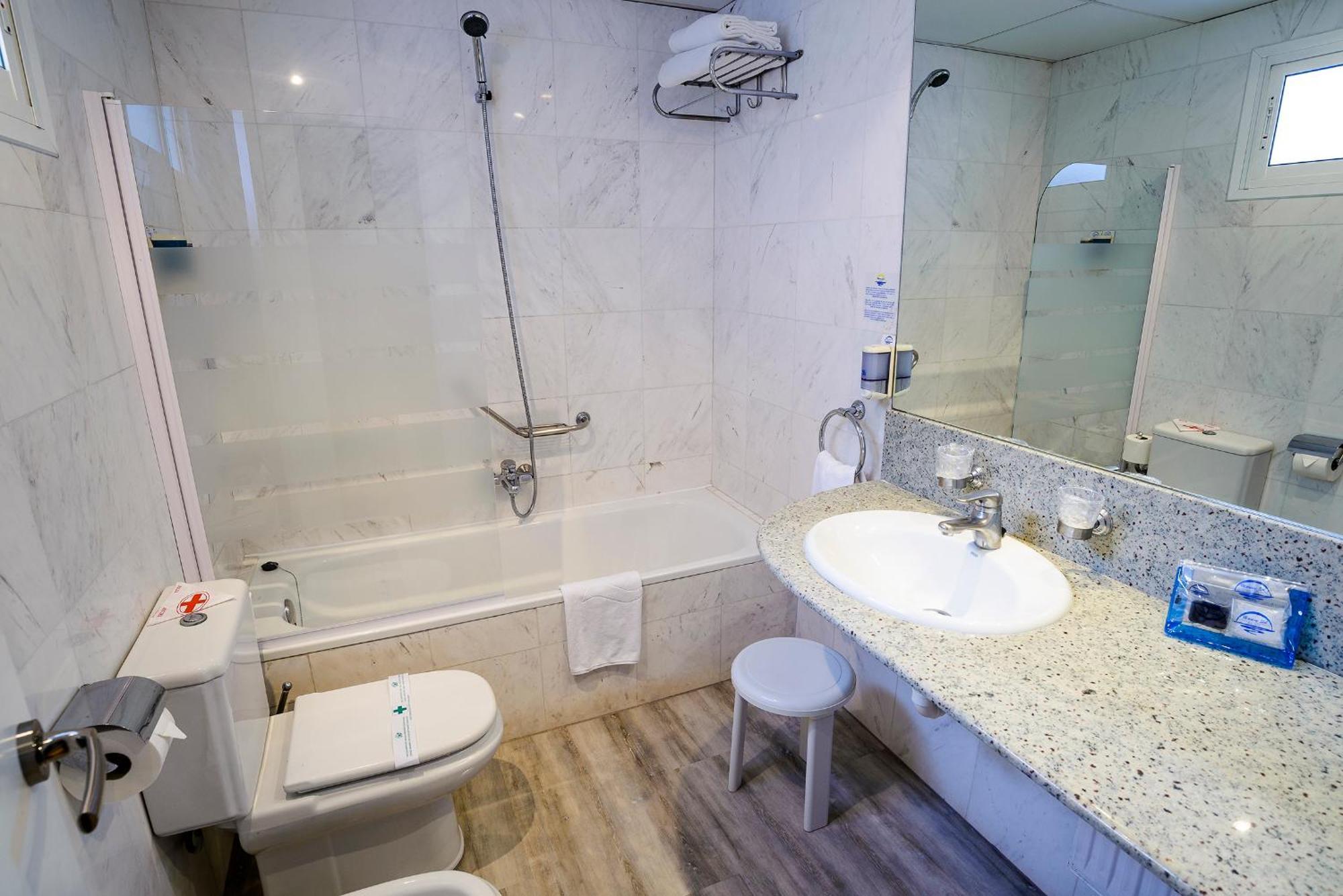 Suite Júnior com Varanda