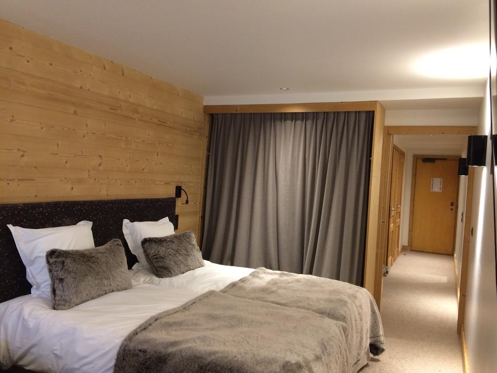 Family Room with Bath- Free Spa Access,450185610:JPEG
