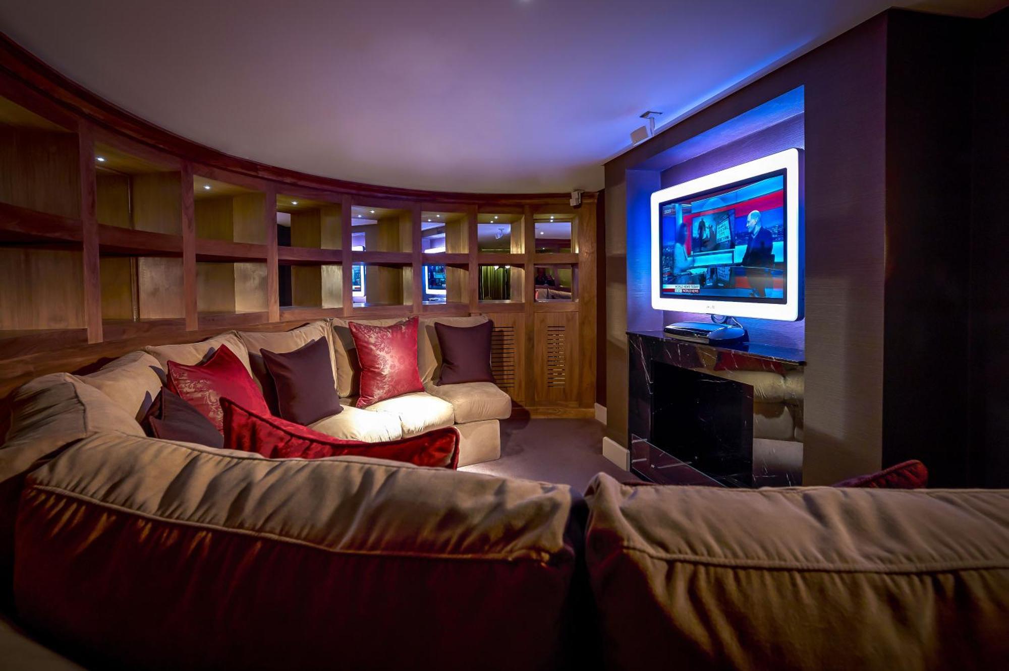 Savile Penthouse Suite,541889094:JPEG
