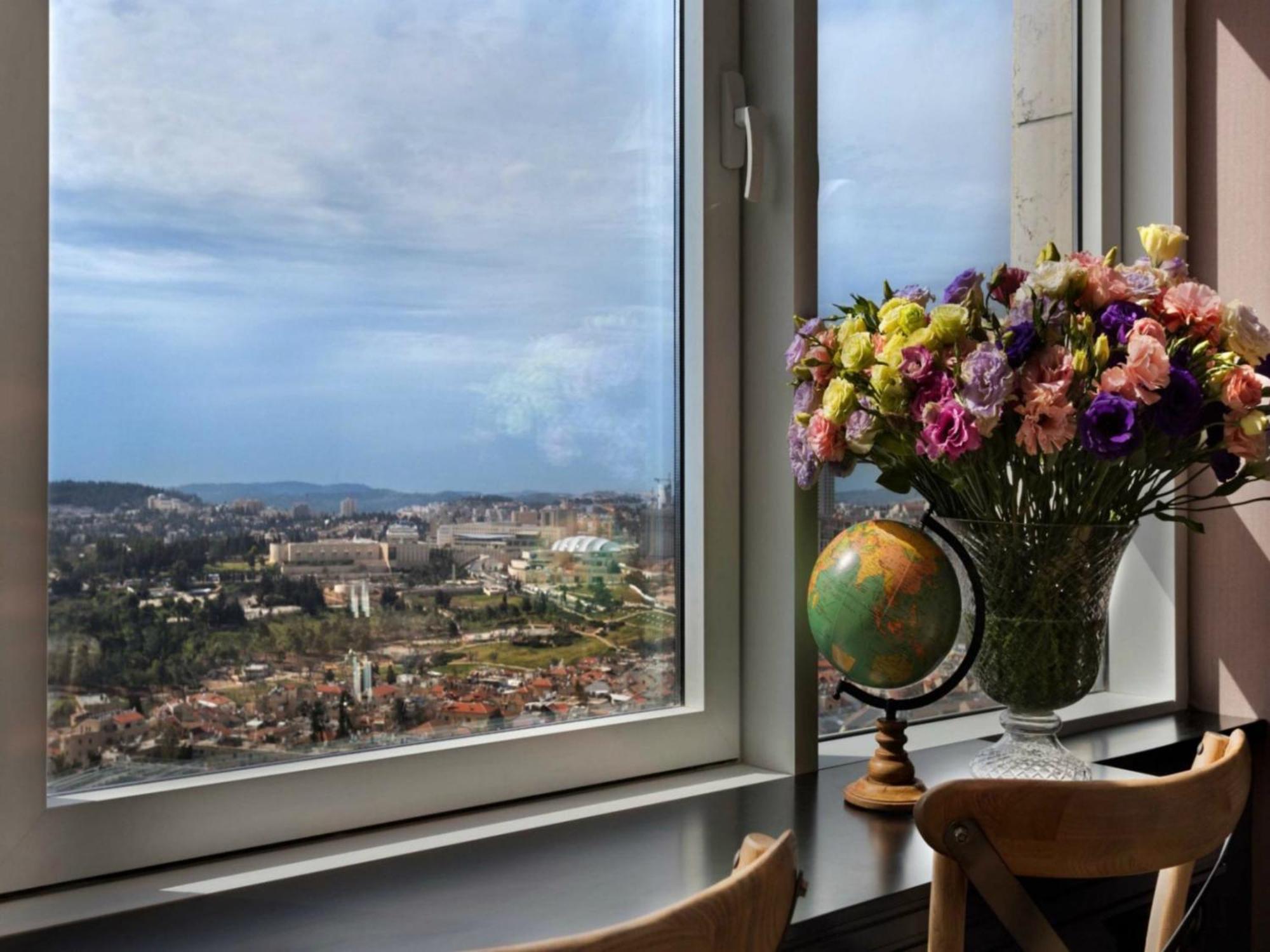 Platinum Apartment - Split Level