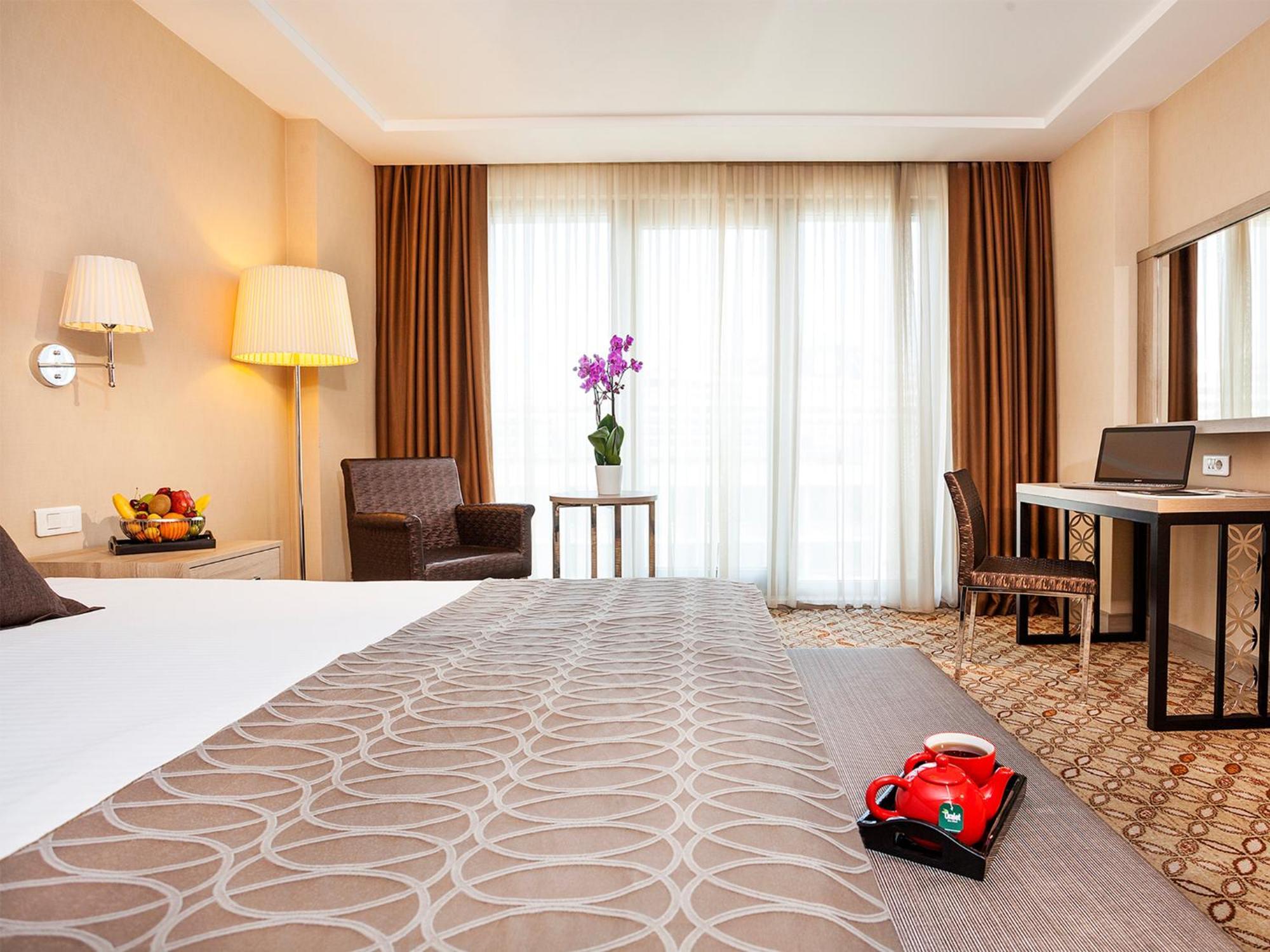 Superior Doppelzimmer mit seitlichem Meerblick