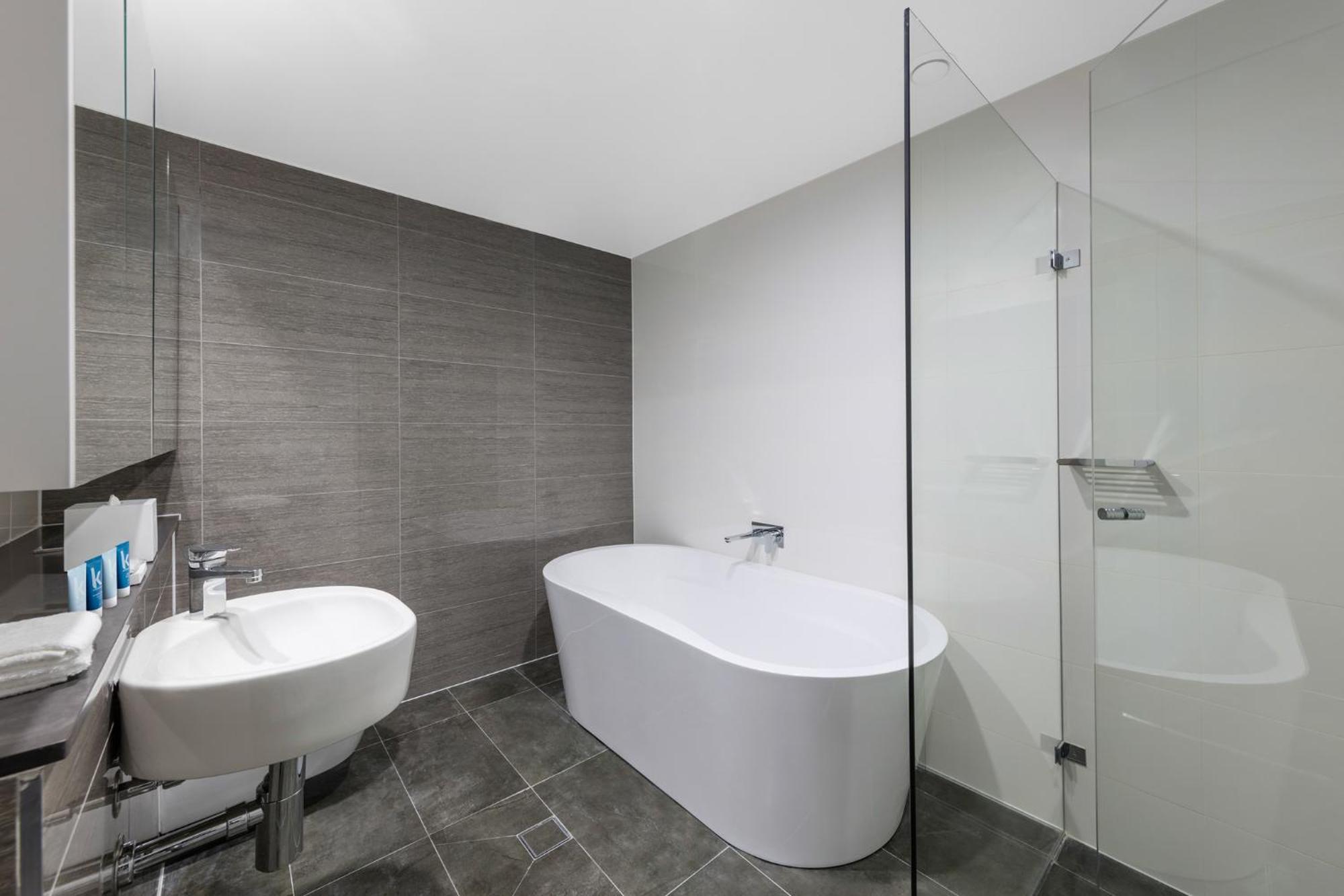 Two-Bedroom Balcony Suite,712771162:JPEG