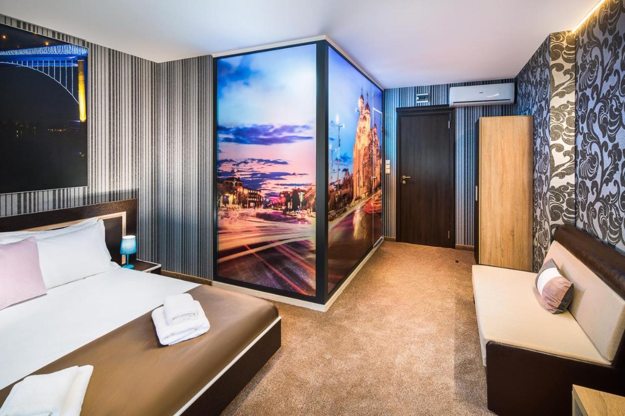 Double Room Park View Access to Relax Zone