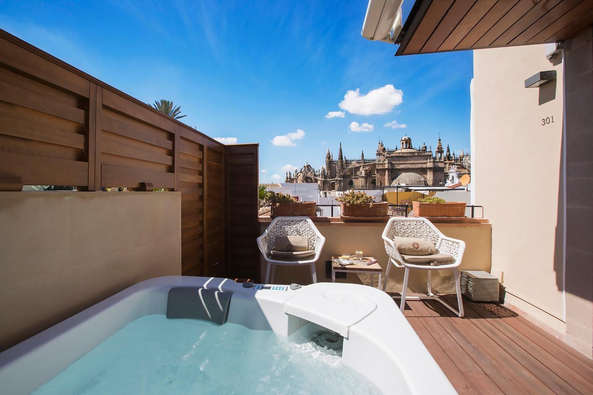Deluxe Room with Terrace and Jacuzzi®