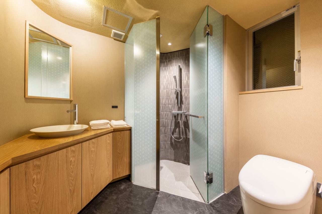 Twin Room with Shower
