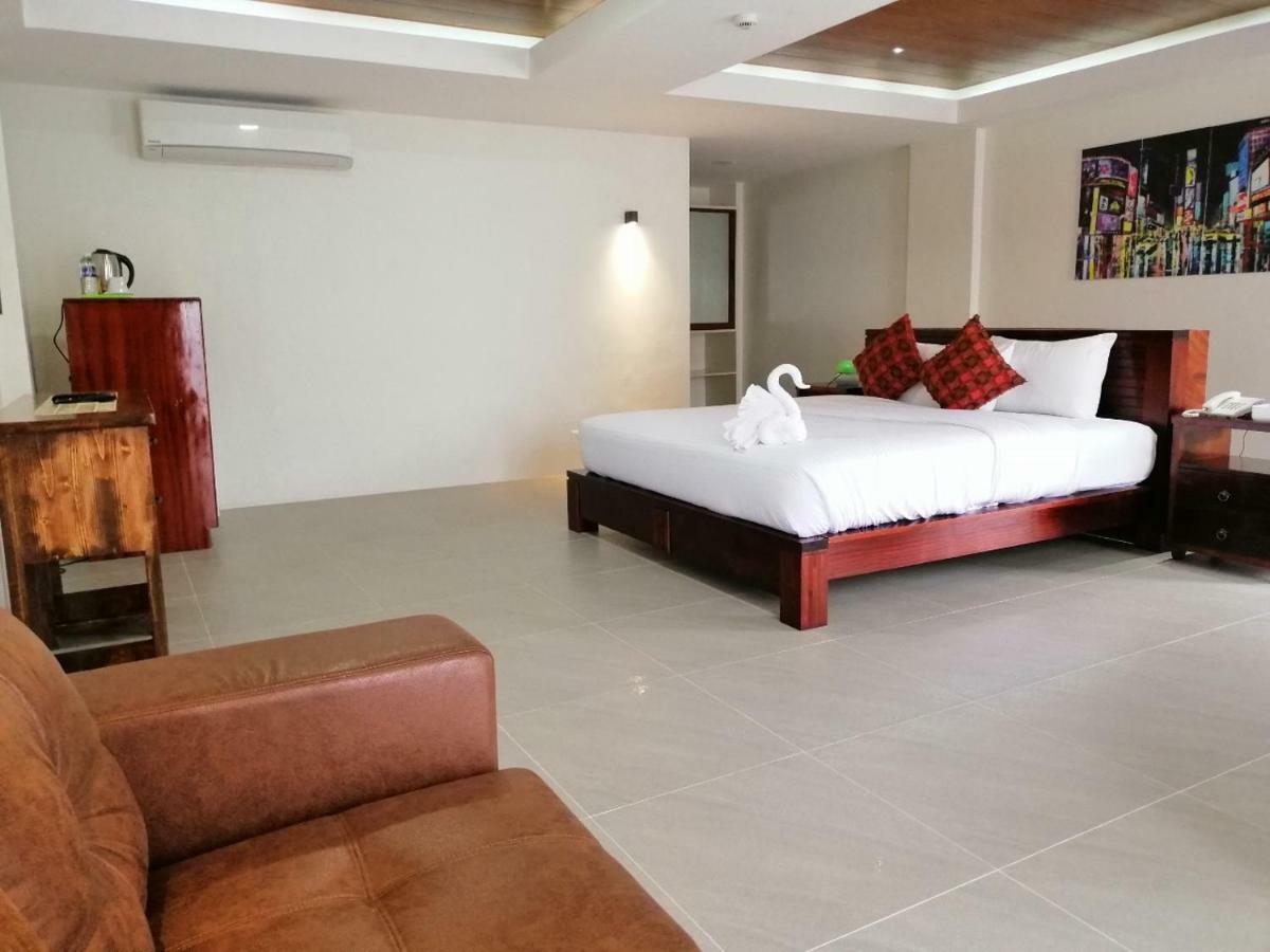 Executive Suite