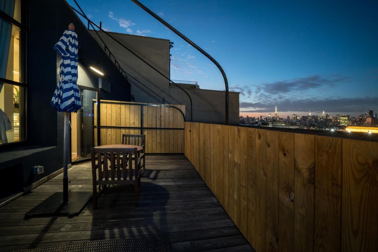 Penthouse Loft Roof Deck