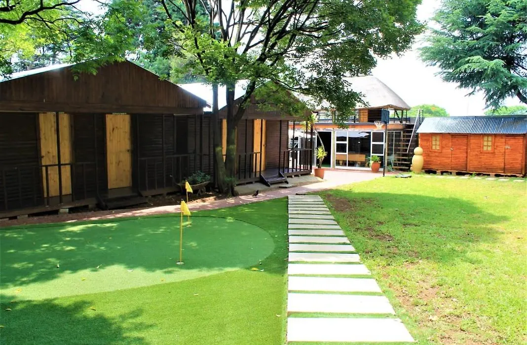 Fm Guest Lodge Comfort, Tranquility & Peace Of Mind-1