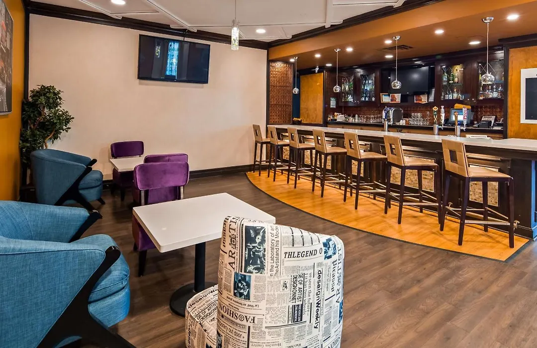 Best Western Premier Toronto Airport Carlingview Hotel-1