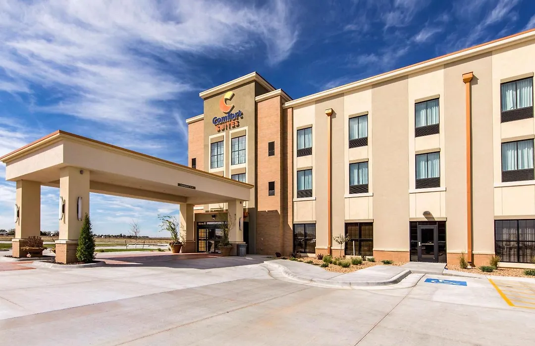 Comfort Suites Liberal North-1