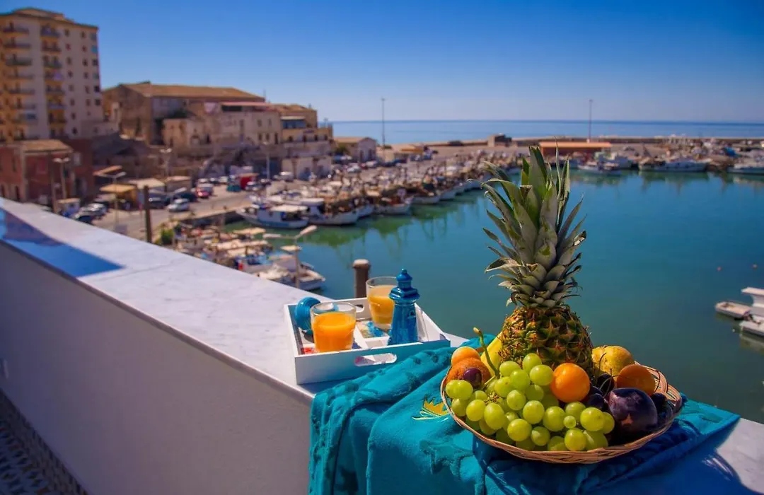 Vittoria Luxury Rooms-1