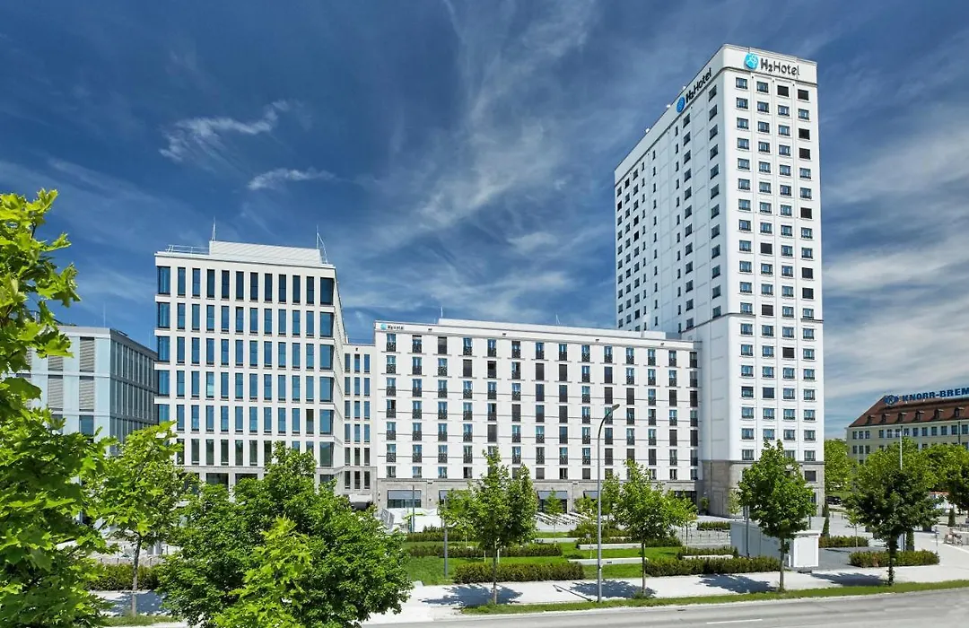 H2 Hotel München Olympiapark-1