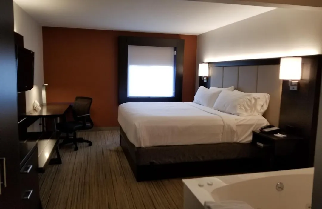 Holiday Inn Express Birch Run-Frankenmuth Area By Ihg-1