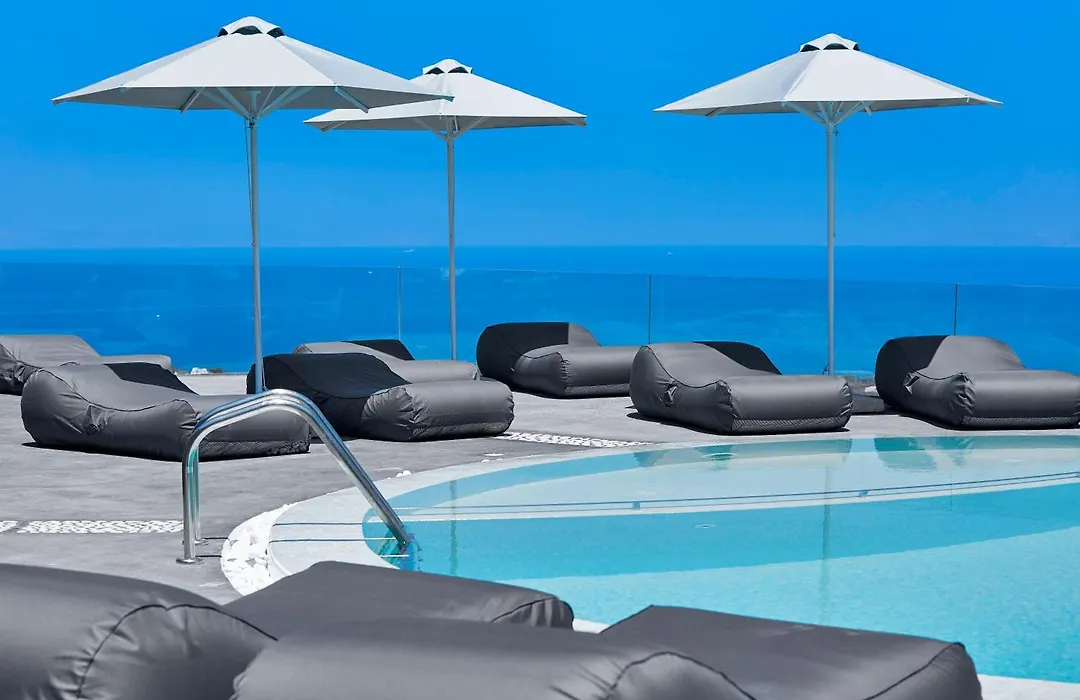 Aperanto Suites-1