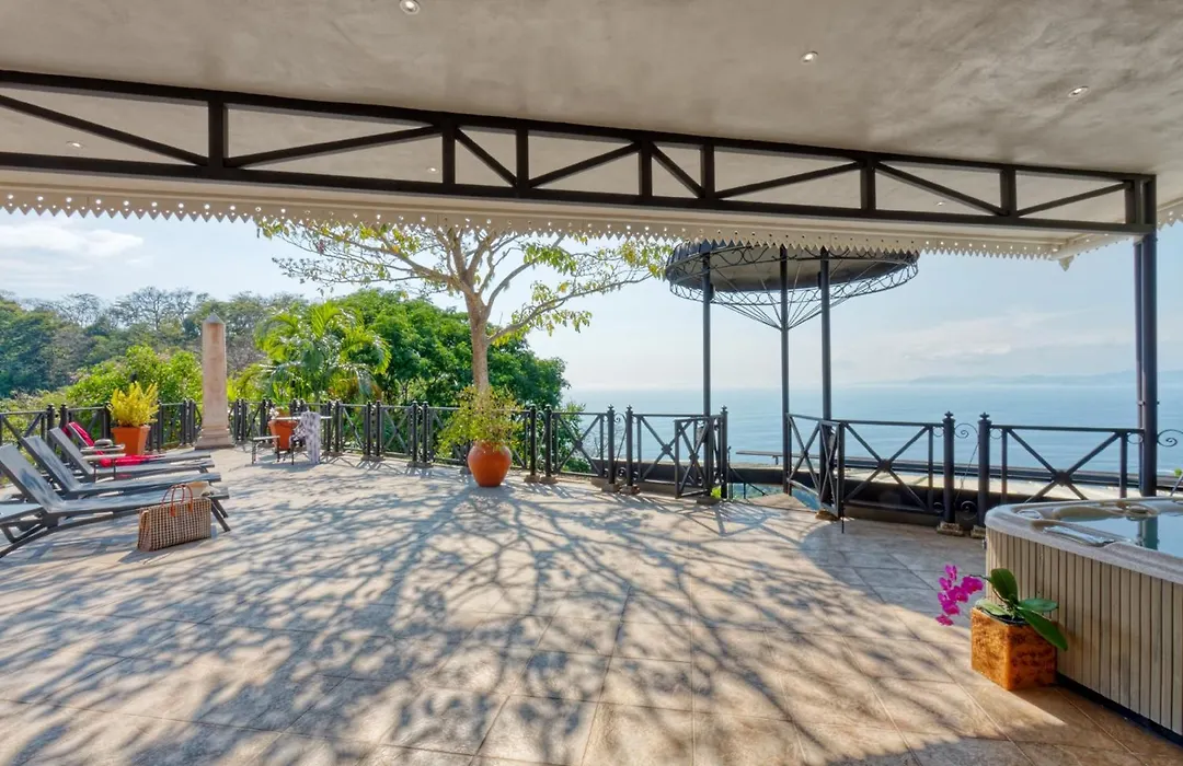 Hotel Villa Caletas-1