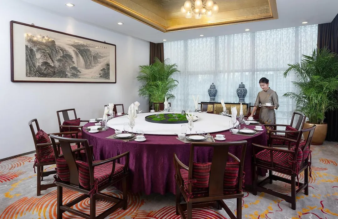 Radegast Hotel Cbd-1