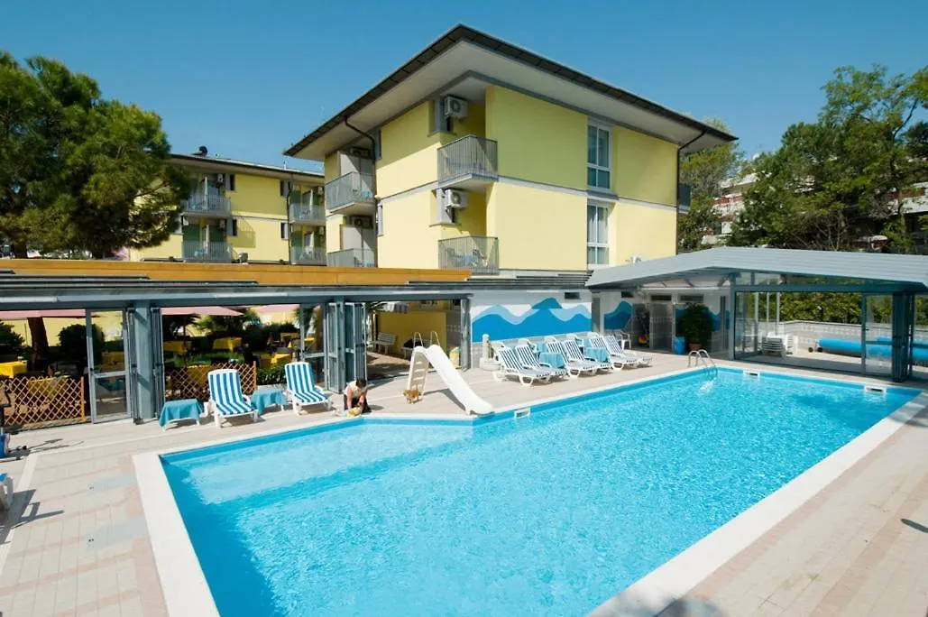 Hotel Ai Pini-1