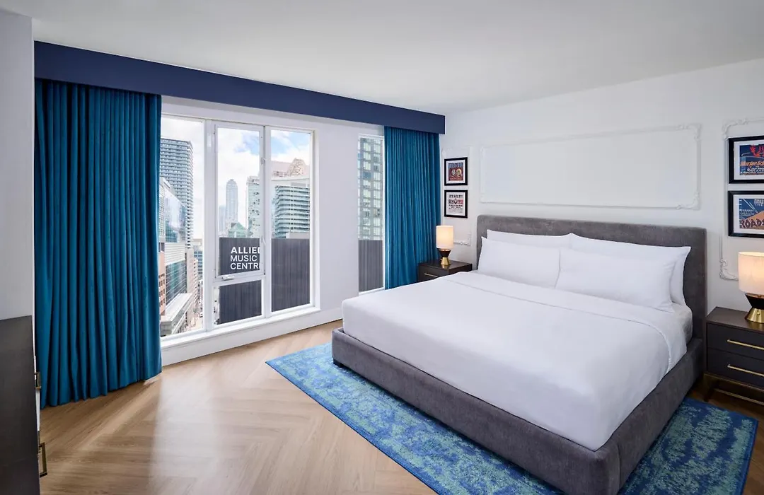 Pantages Hotel Toronto Centre-1