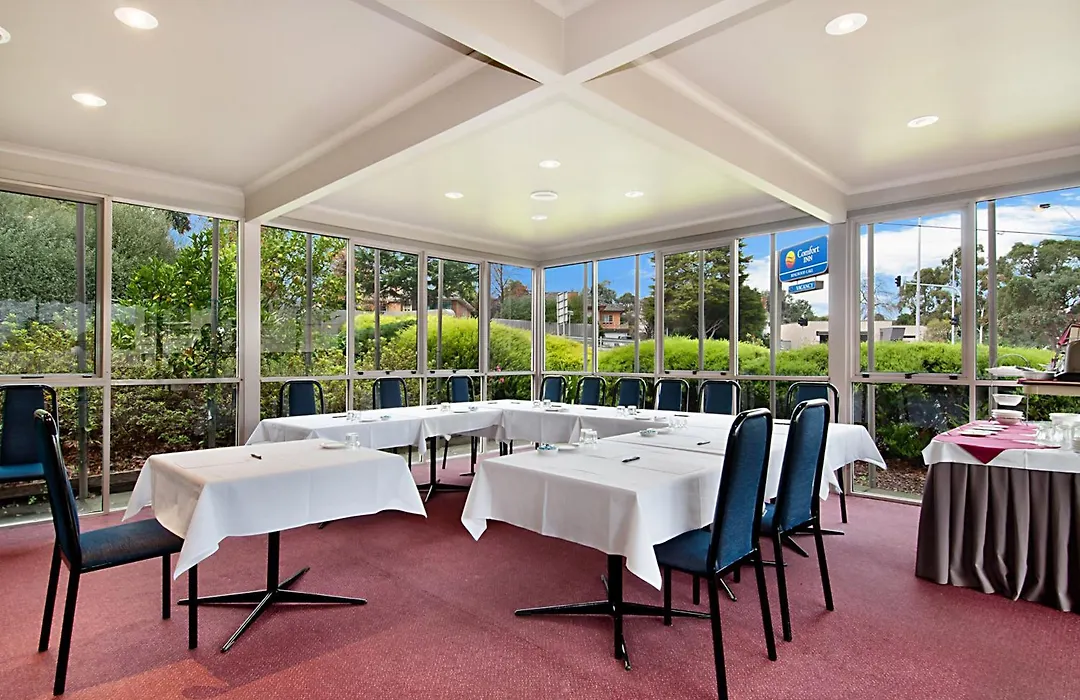 Ringwood Lake Inn-1