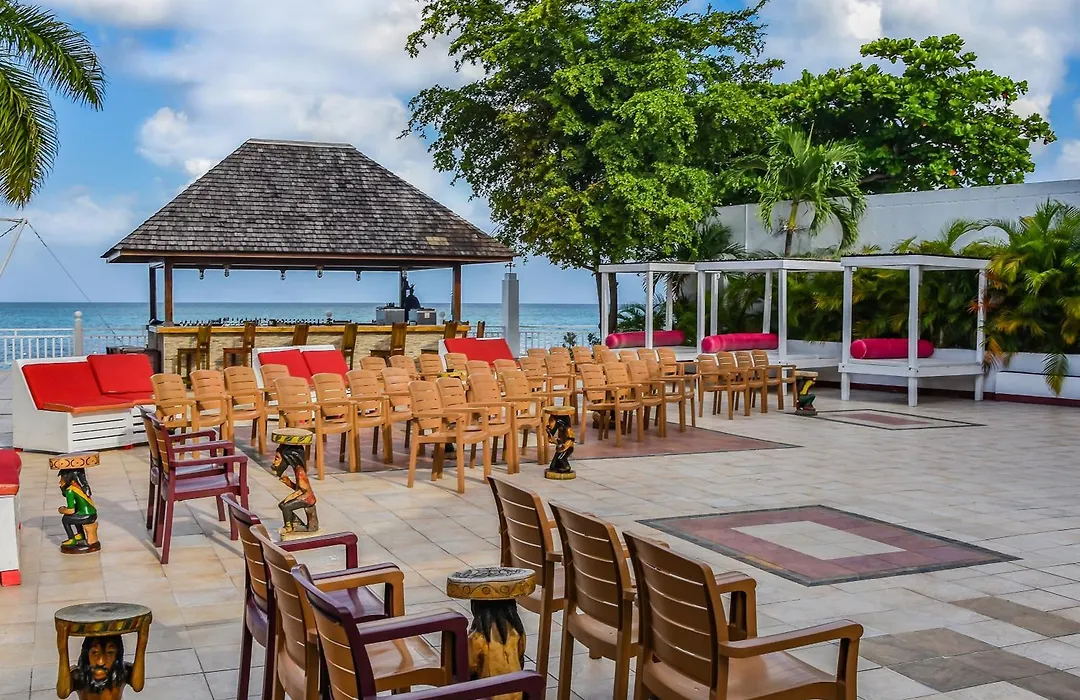 Grand Decameron Montego Beach, A Trademark All-Inclusive Resort-1
