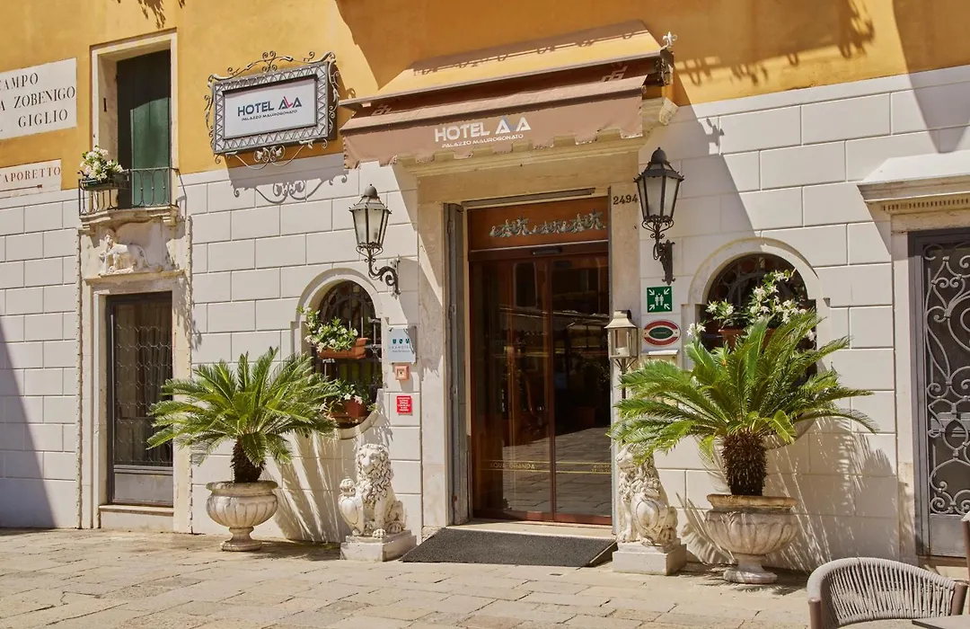 Unahotels Ala Venezia-Adults 16-1