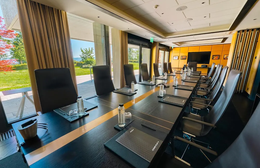 Five Zurich - Luxury City Resort-1