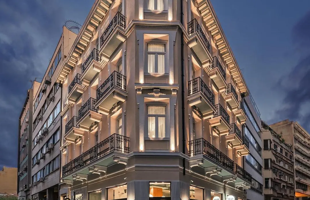 Praxitelous Luxury Suites-1
