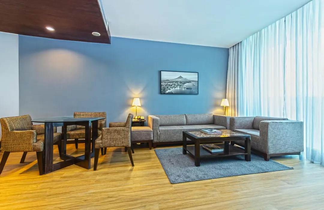The B Hotel Alabang-1