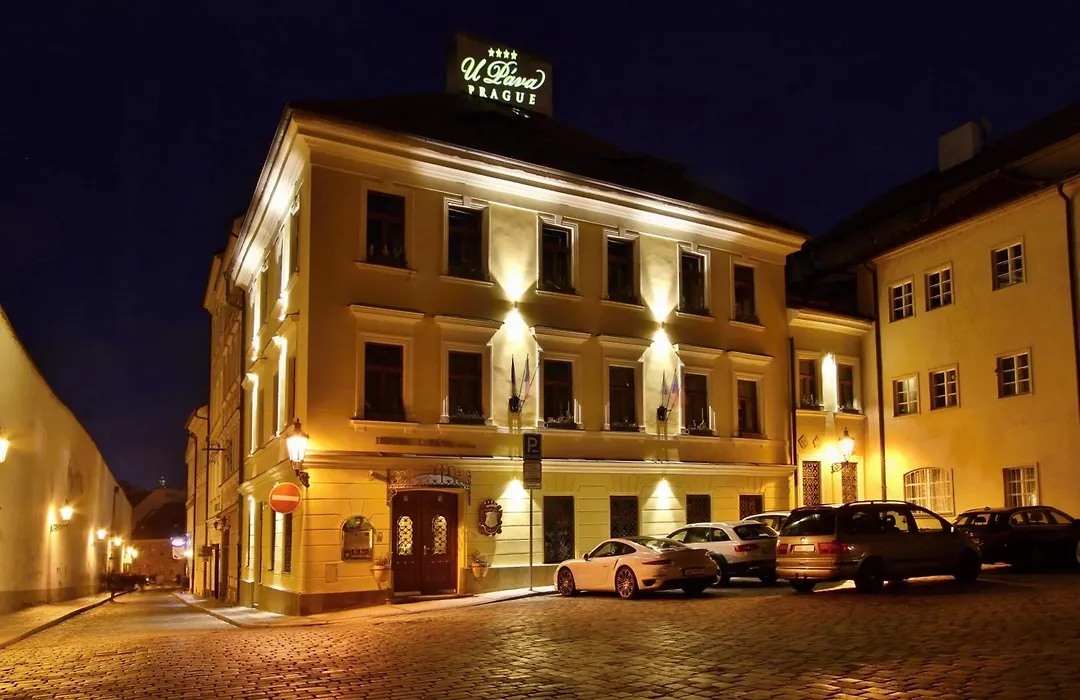 U Páva-1