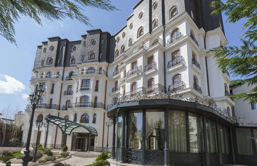 Epoque Hotel - Relais & Chateaux-1