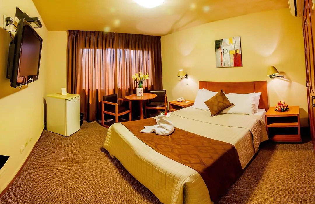 Hotel Carmel-1