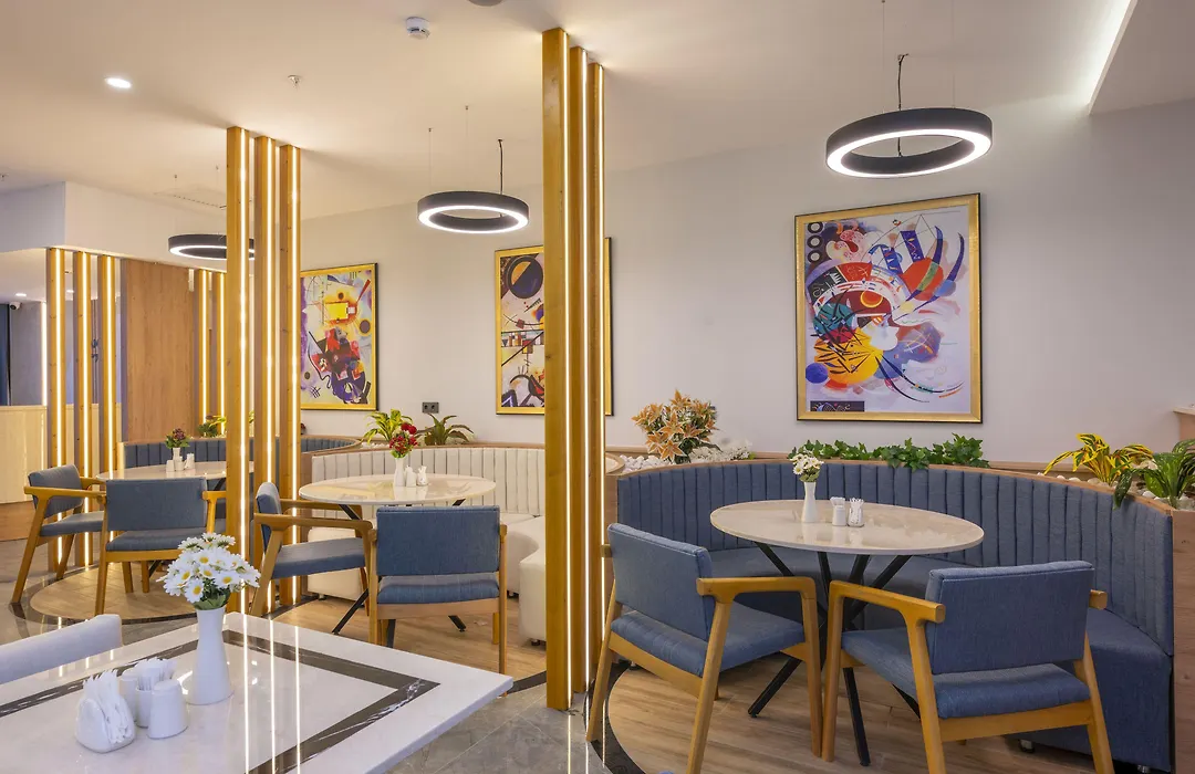 Diamond Luxury Hotel-1